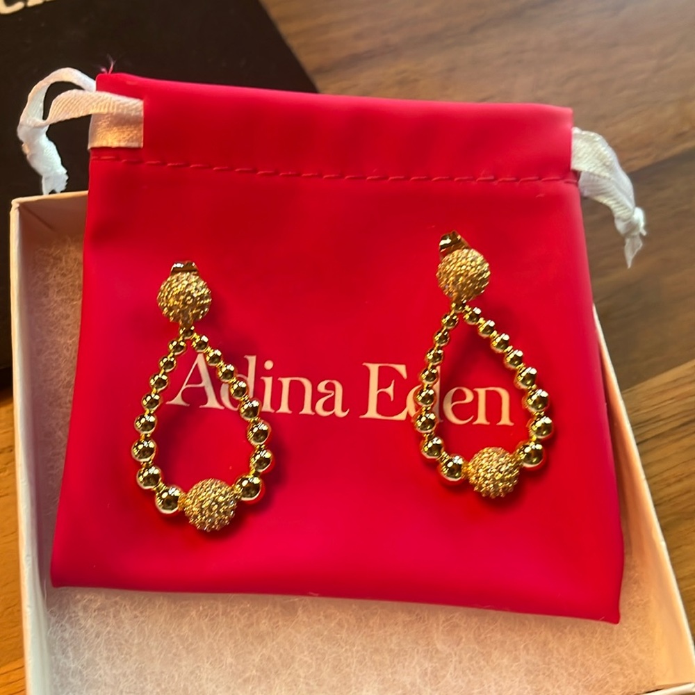 Adina Eden Graduated Beaded Drop Stud Earrings